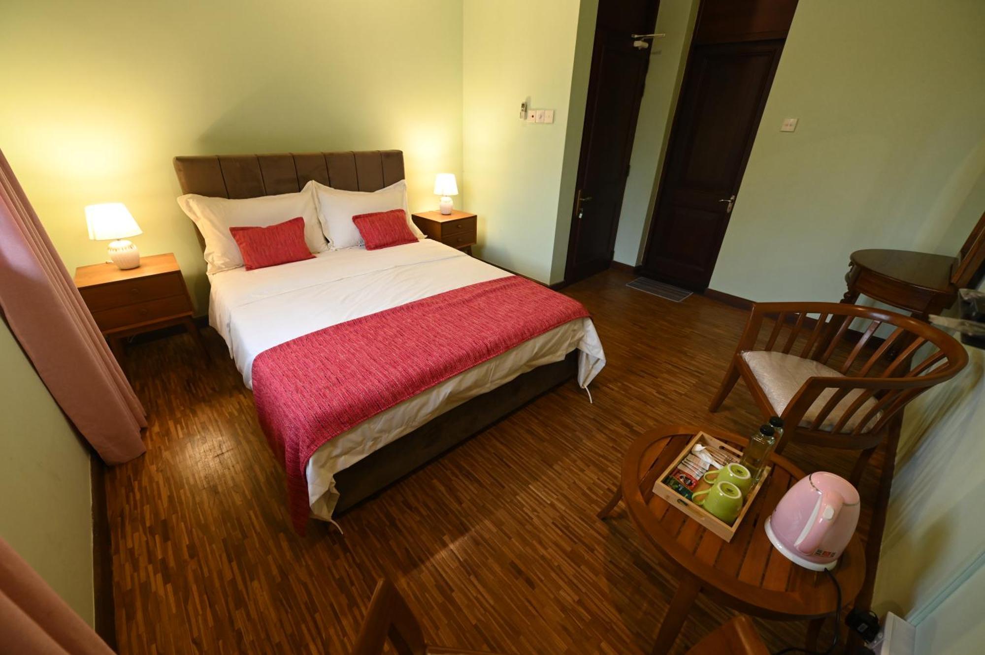 Serene Manor Battaramulla Ngoại thất bức ảnh